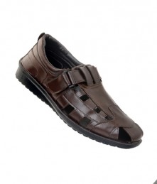 lunars walkmate mens chappal