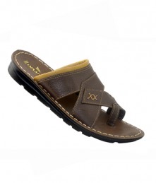 lunar walkmate chappals